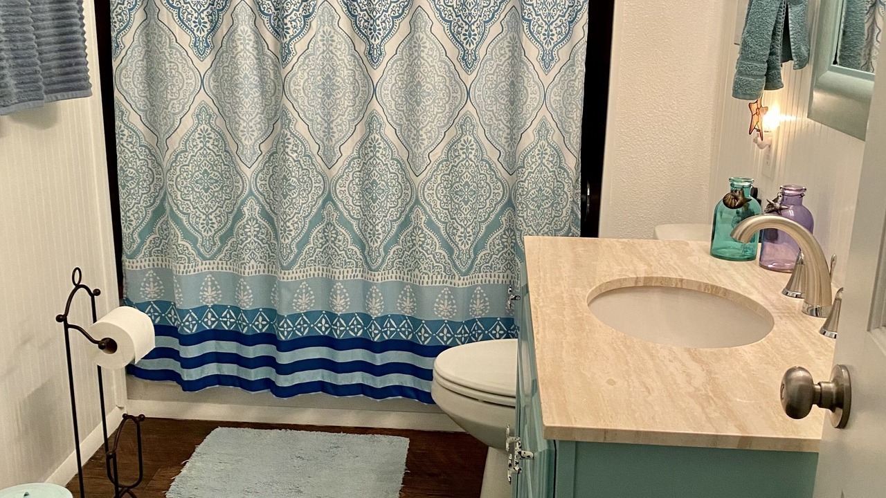 Photo of Bathroom in Mead