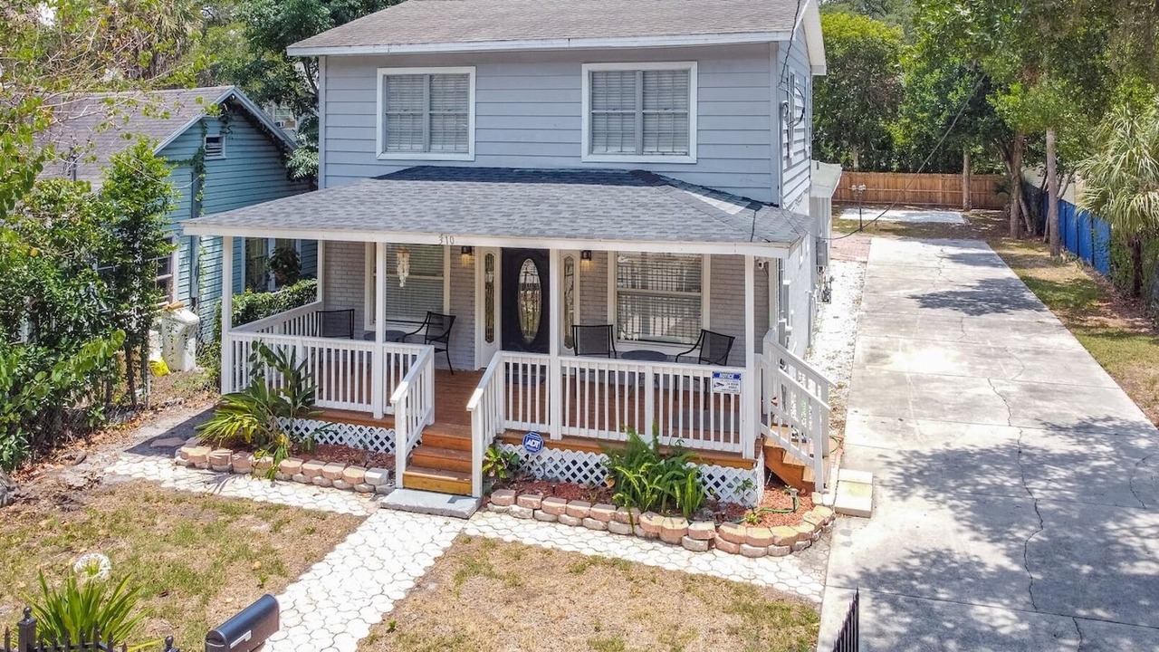 Photo of Others in Tampa Heights