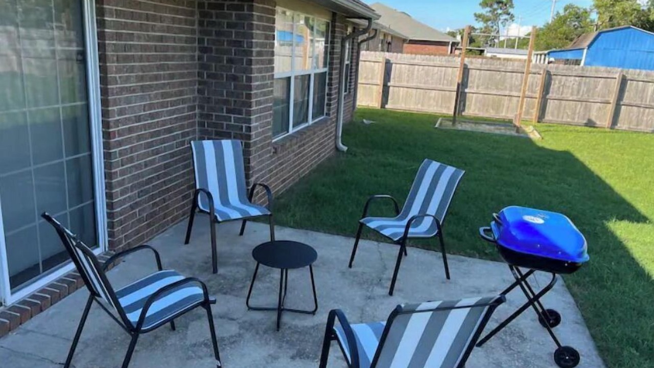 Photo of Patio Balcony in Emerald Shores