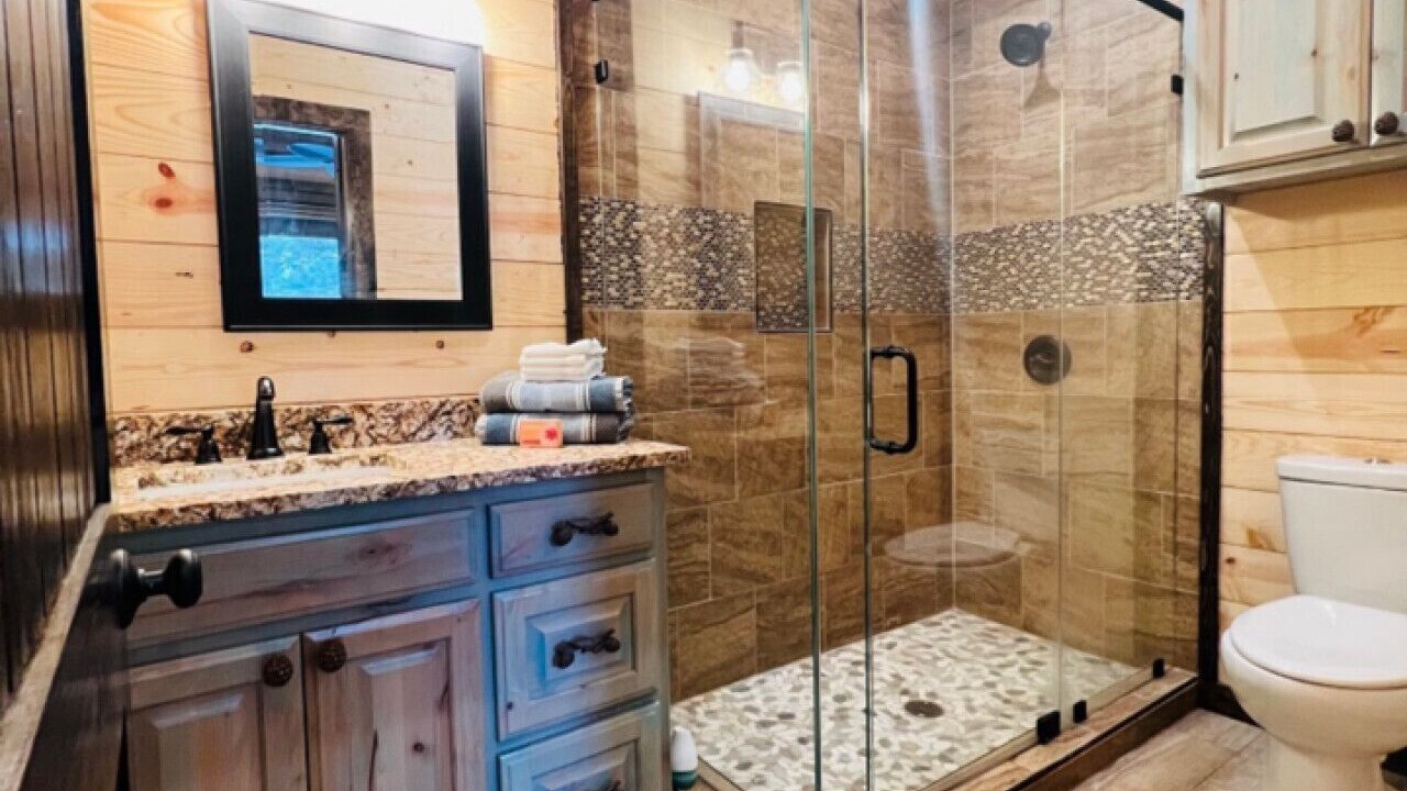 Photo of Bathroom in Smithville