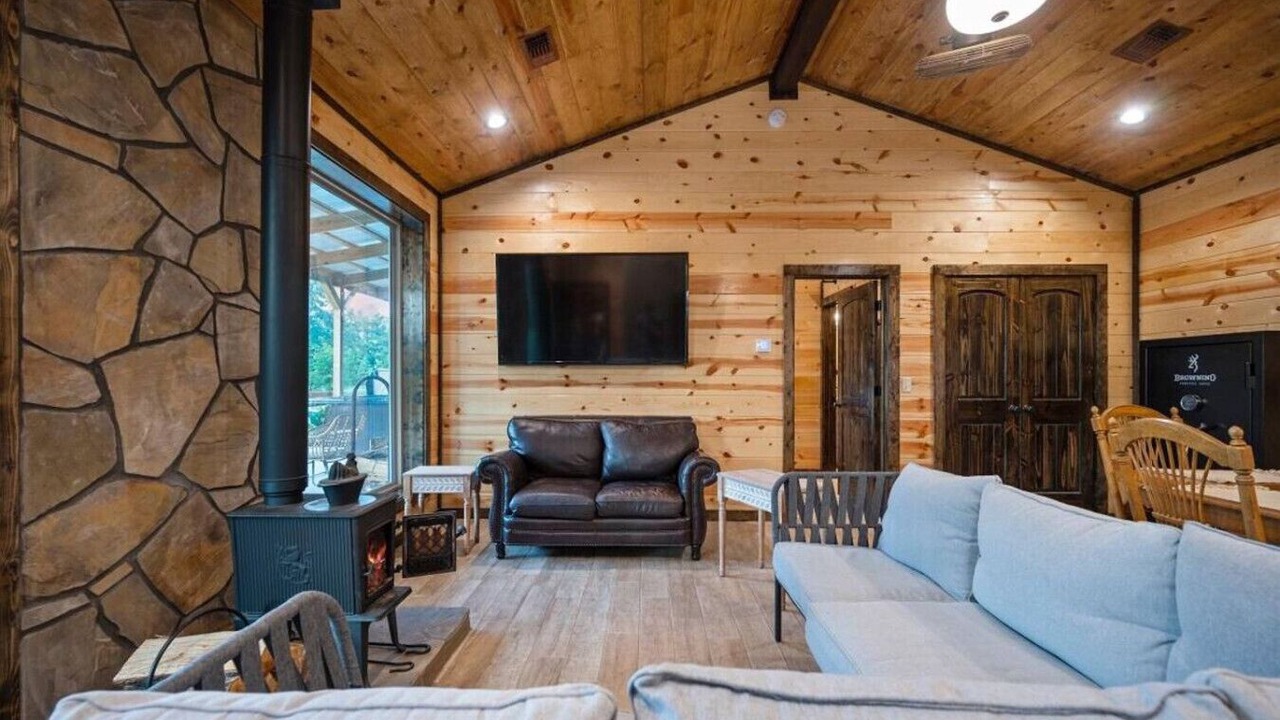 Photo of Livingroom in Smithville