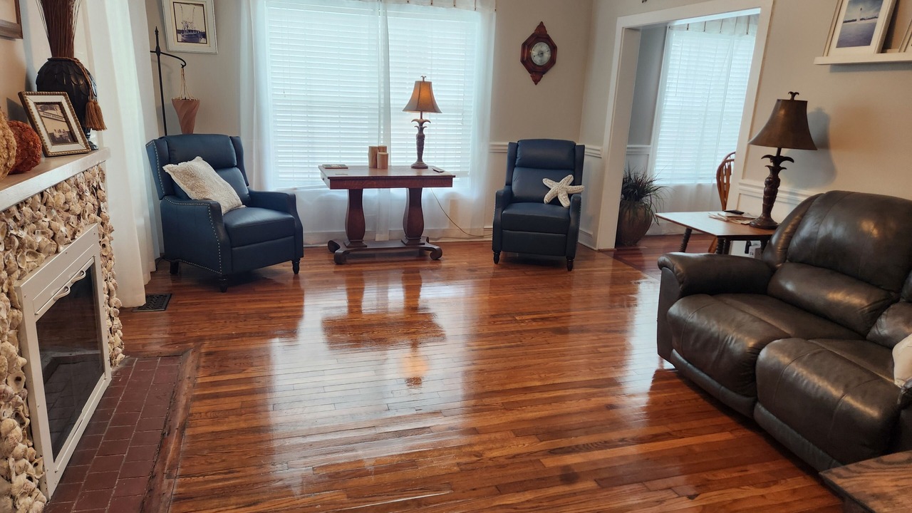 Photo of Livingroom in Port St. Joe