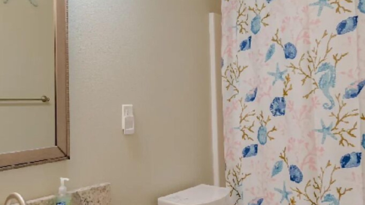 Photo of Bathroom in Long Beach