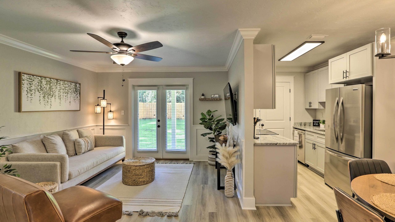 Photo of Livingroom in Tallahassee