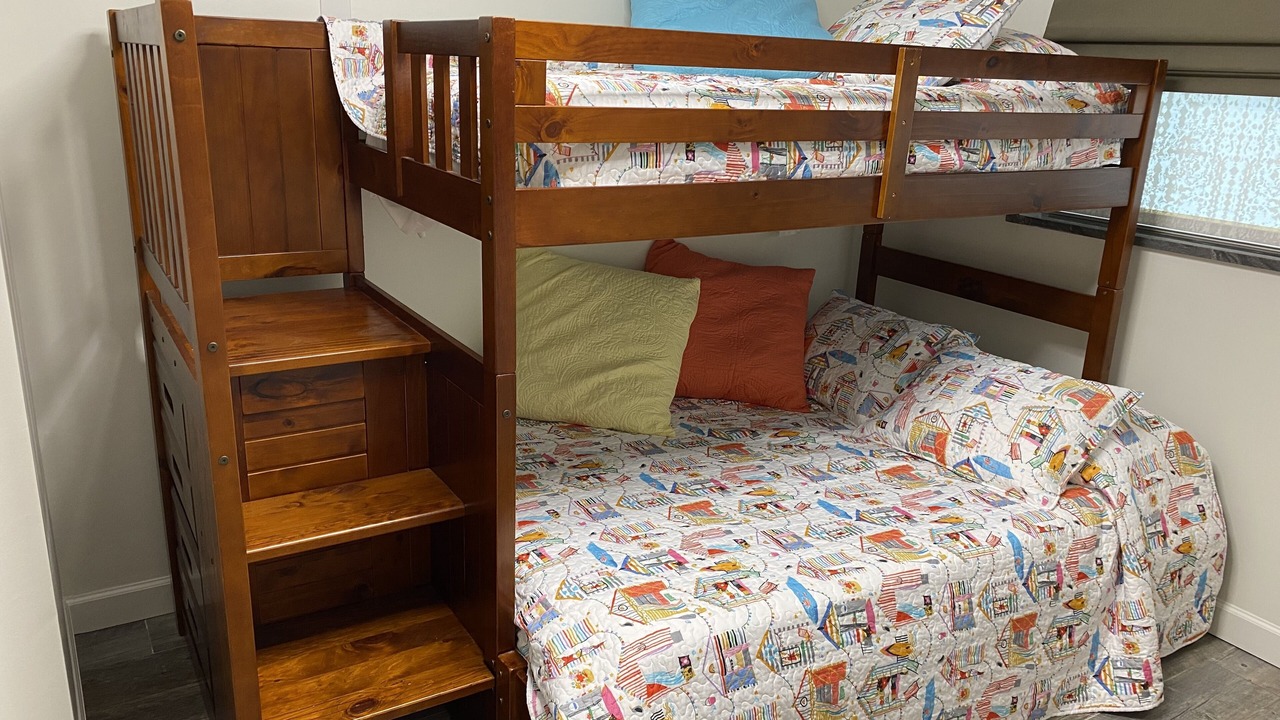 Photo of Bedroom in Palm Harbor Estates