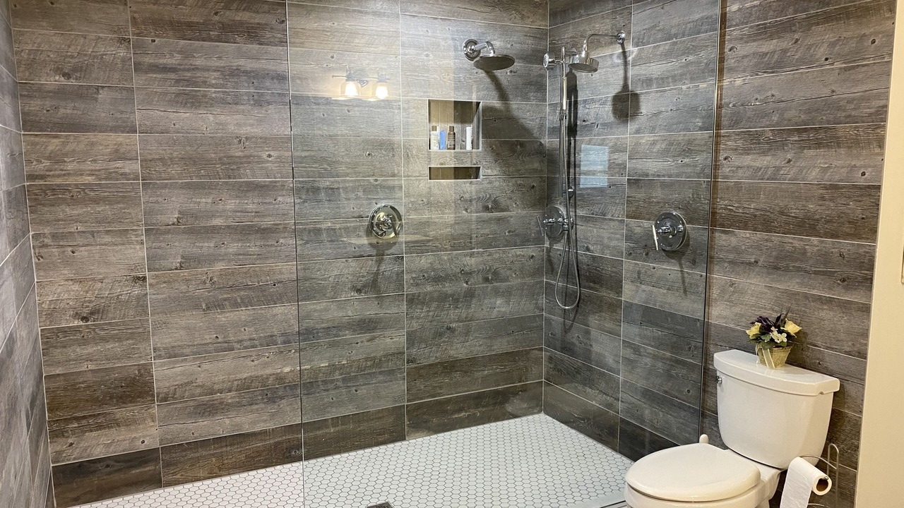 Photo of Bathroom in Palm Harbor Estates