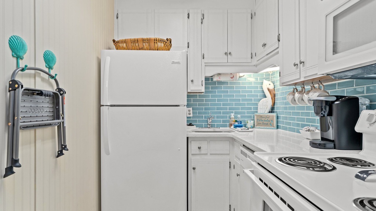Photo of Kitchen in Summer Breeze