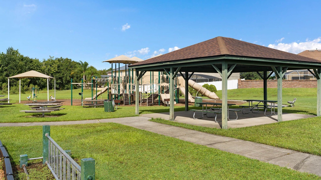Photo of Outdoor in Crescent Lakes