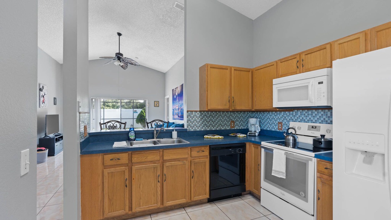 Photo of Kitchen in Crescent Lakes