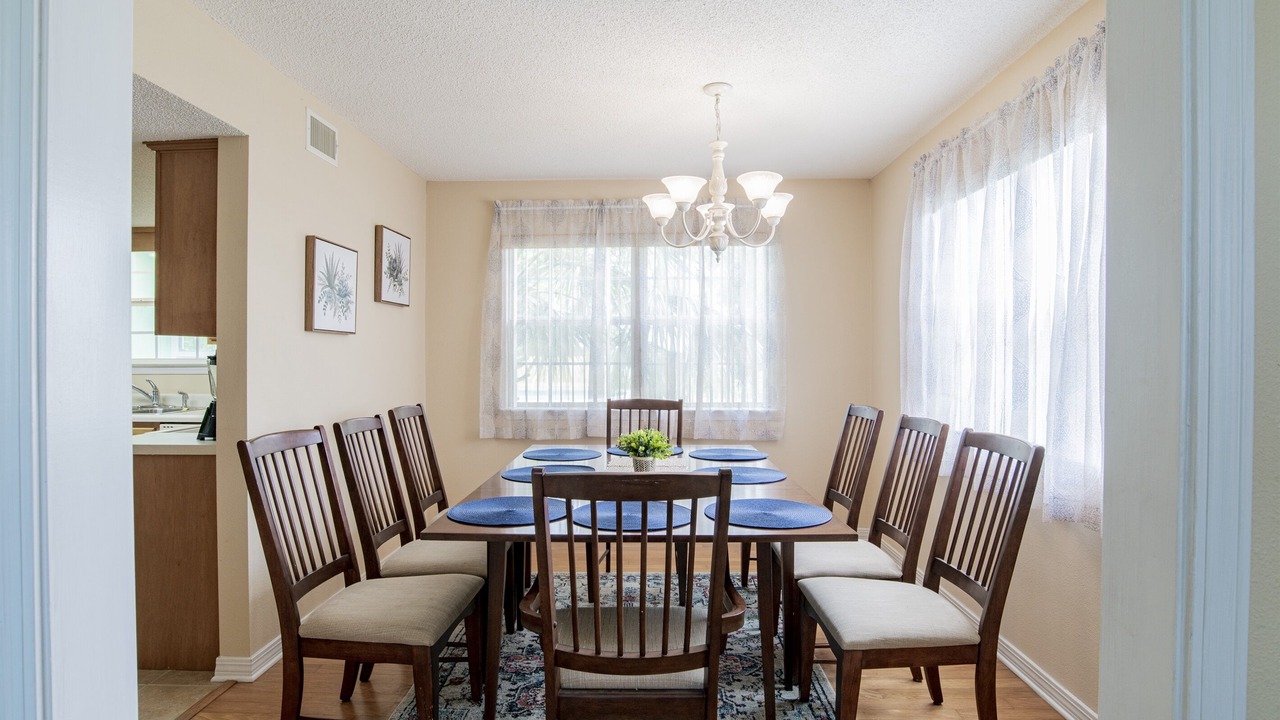 Photo of Livingroom in Grande Lagoon Lakes