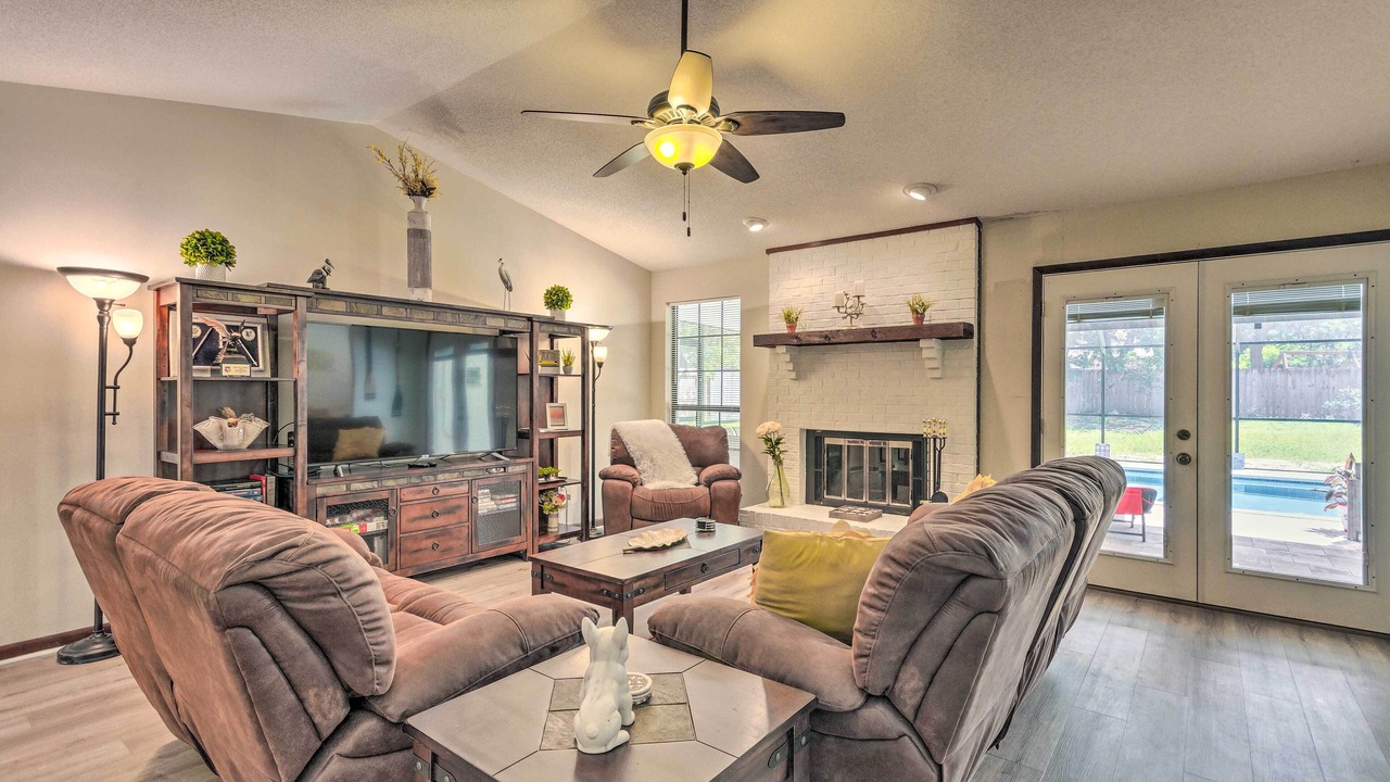 Photo of Livingroom in Niceville