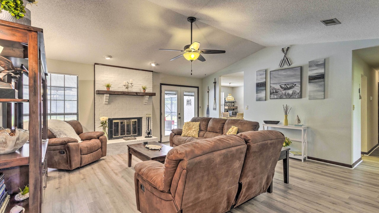 Photo of Livingroom in Niceville