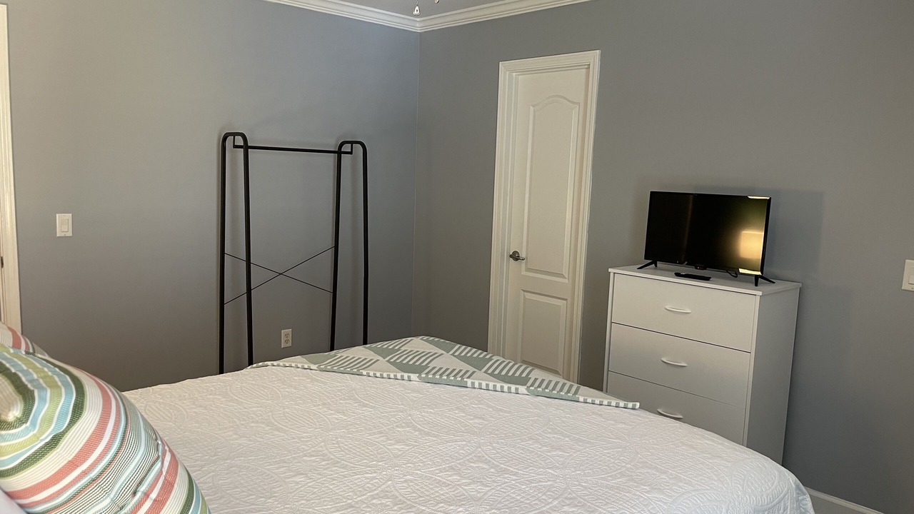 Photo of Bedroom in Mississippi City