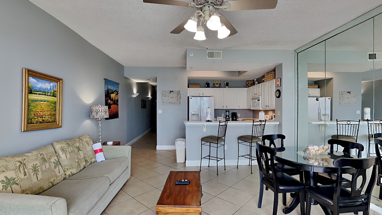 Photo of Livingroom in Fort Walton Beach