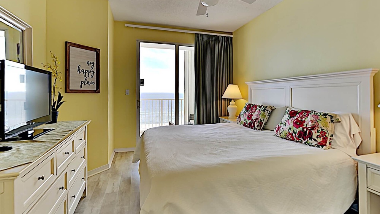 Photo of Bedroom in Fort Walton Beach