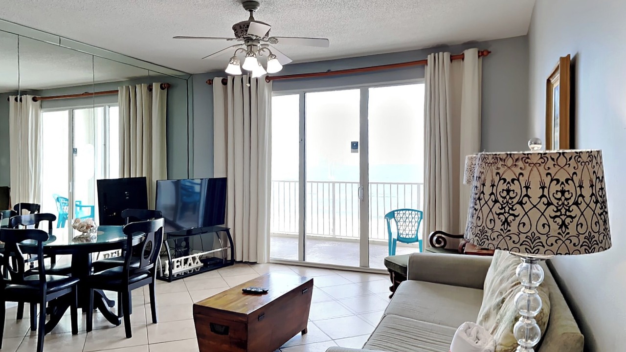 Photo of Livingroom in Fort Walton Beach