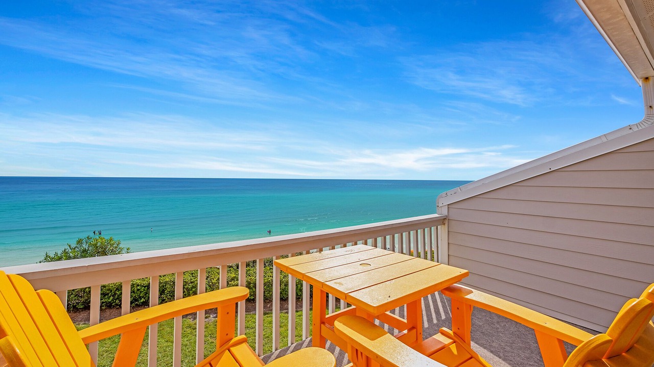 Photo of Outdoor in White's Gulfview