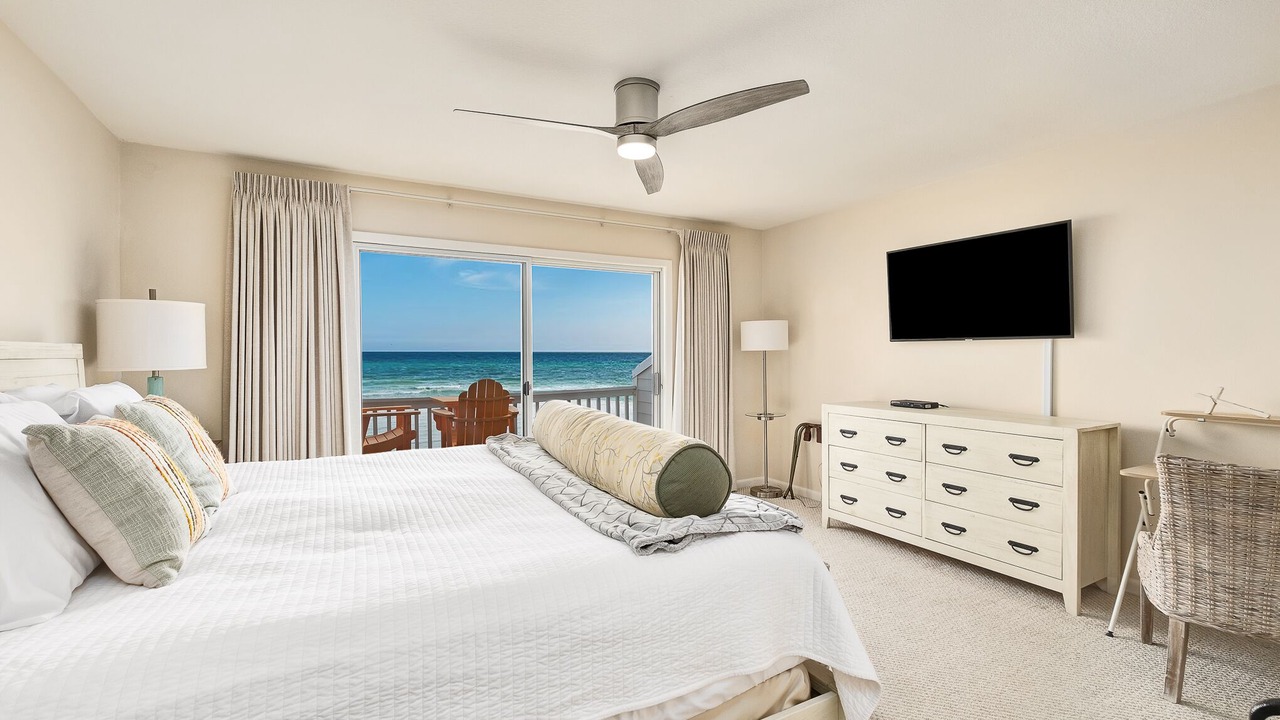 Photo of Bedroom in White's Gulfview