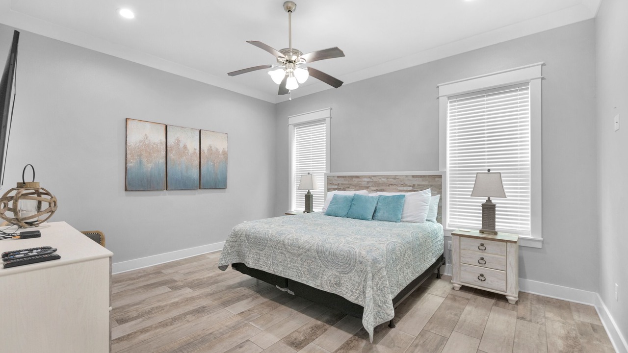 Photo of Bedroom in Emerald Waters Village