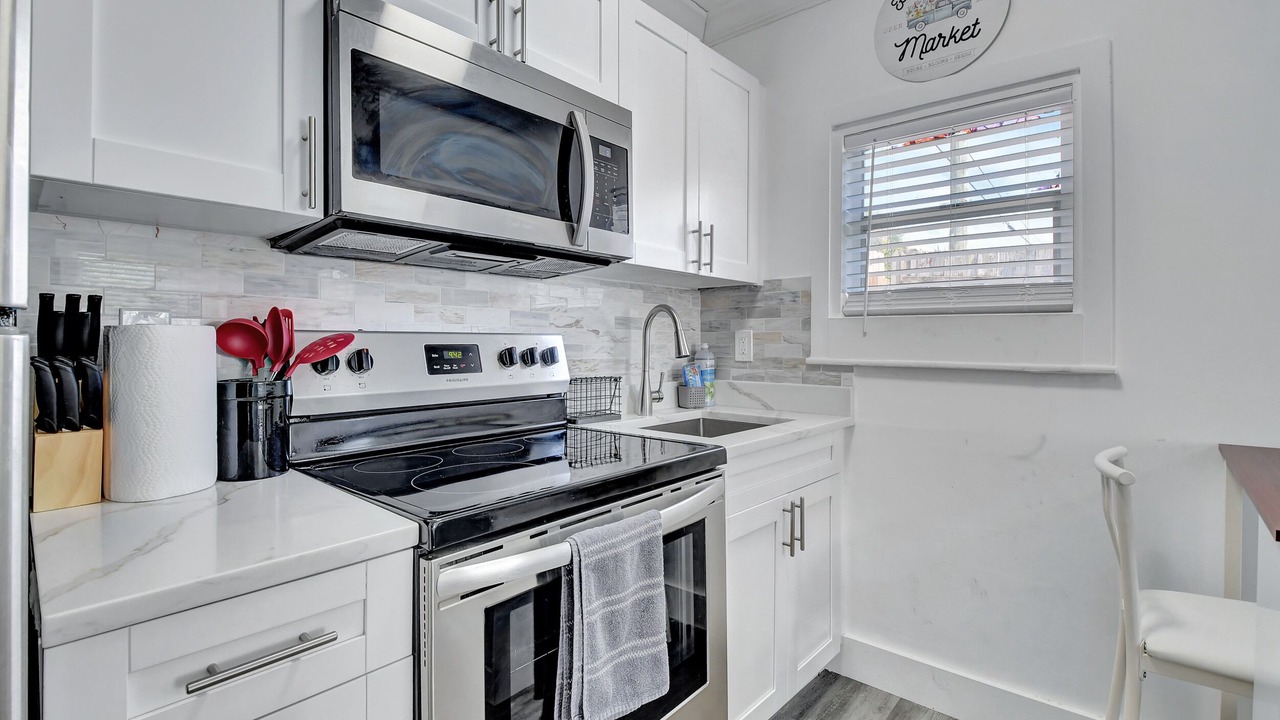 Photo of Kitchen in Pineapple Grove Arts District