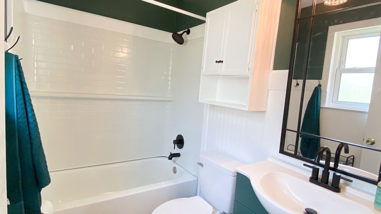 Photo of Bathroom in Gulf Breeze
