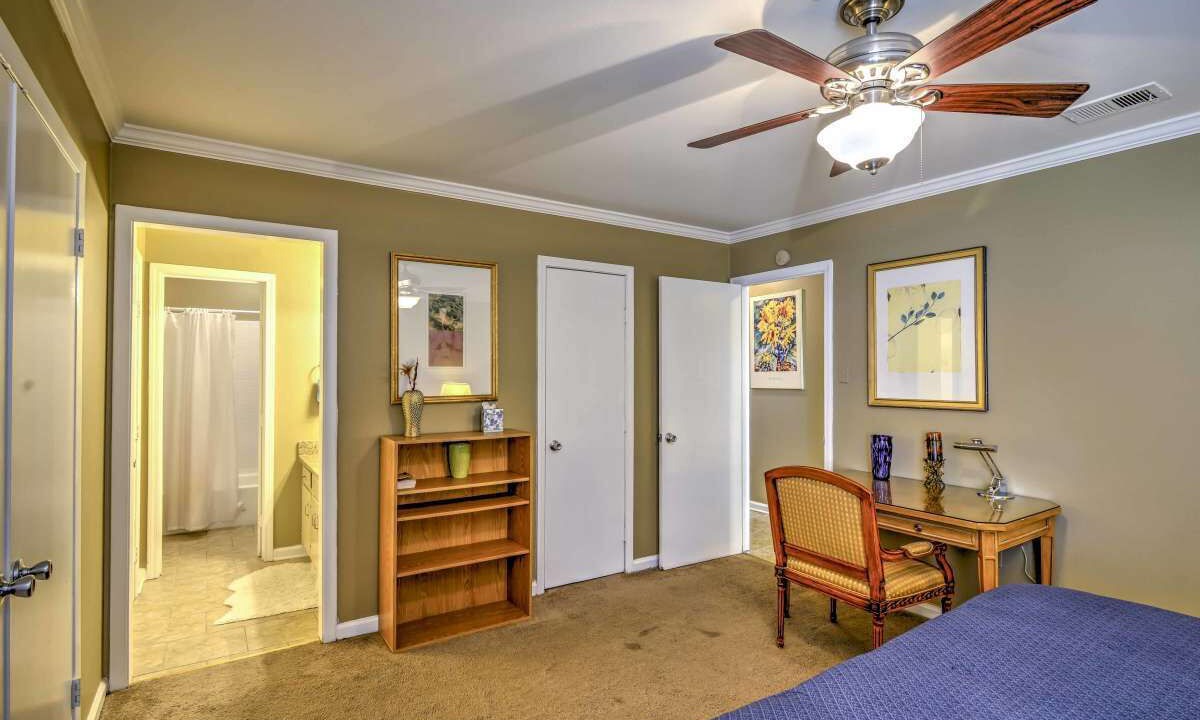 Photo of Bedroom in Shenandoah