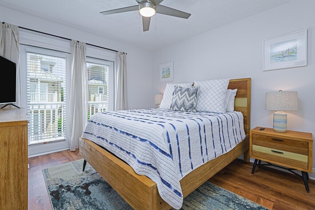 Photo of Bedroom in Gulf Lagoon Beach