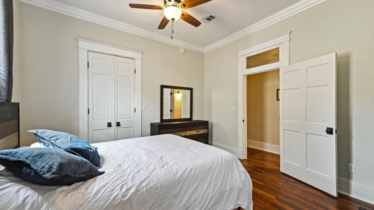 Photo of Bedroom in East Carrollton