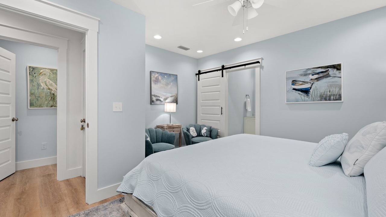 Photo of Bedroom in Mexico Beach