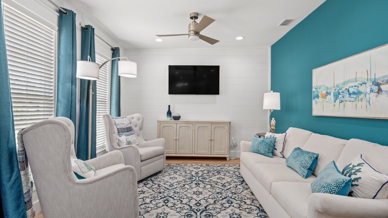 Photo of Livingroom in Mexico Beach