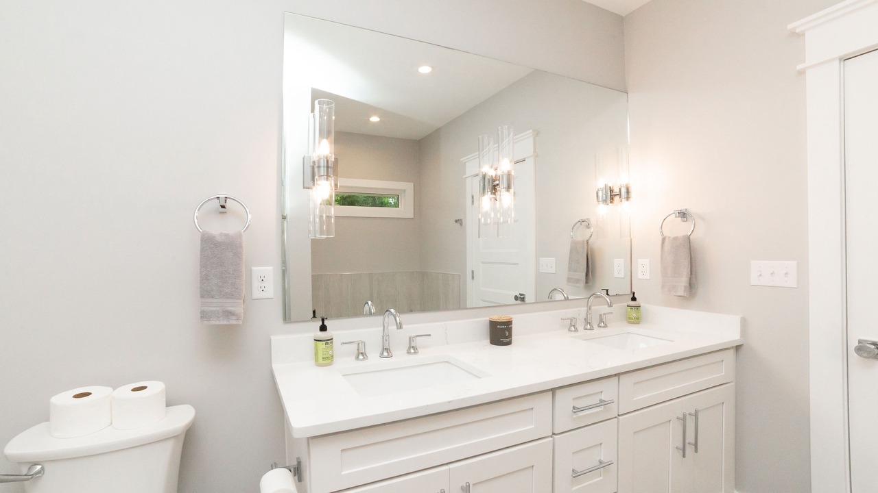 Photo of Bathroom in Old Town