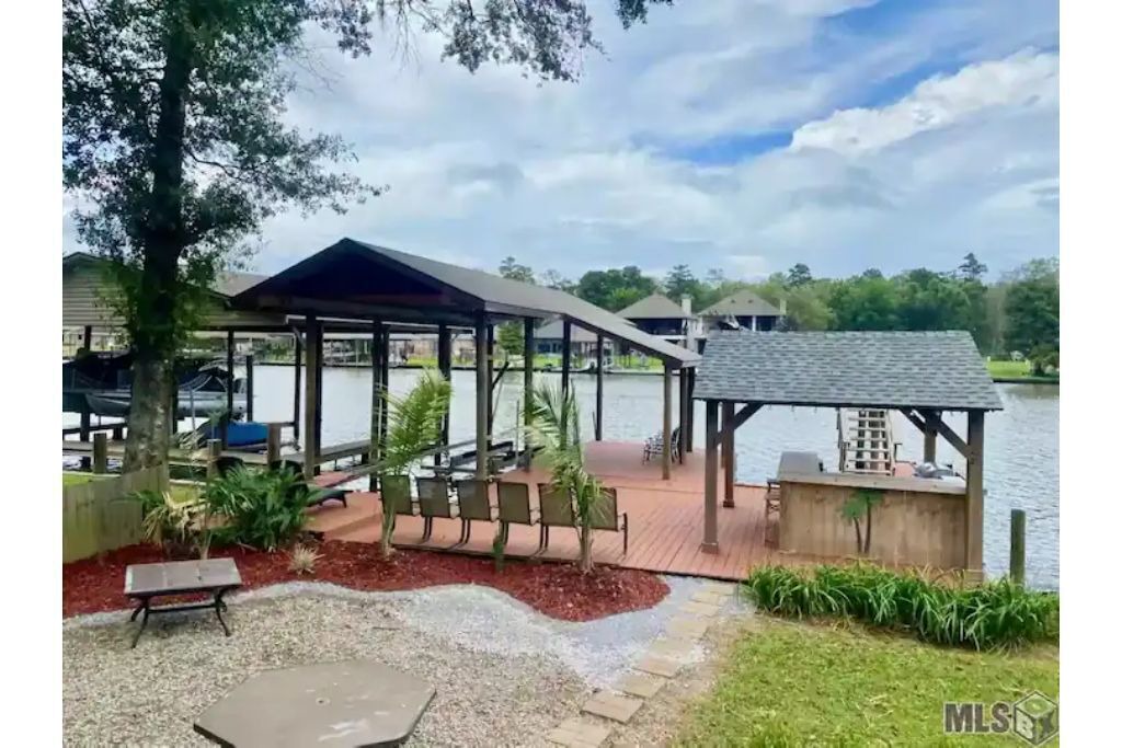 Photo of Outdoor in Maurepas