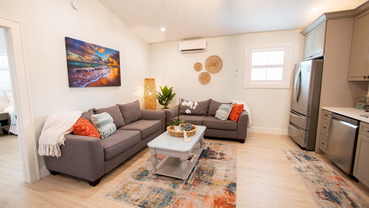 Photo of Livingroom in White Street Gallery District