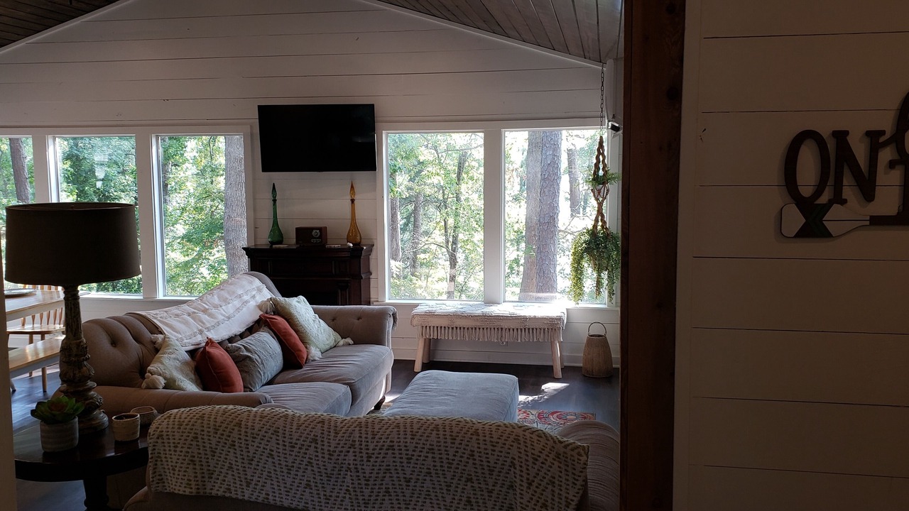 Photo of Livingroom in Avinger