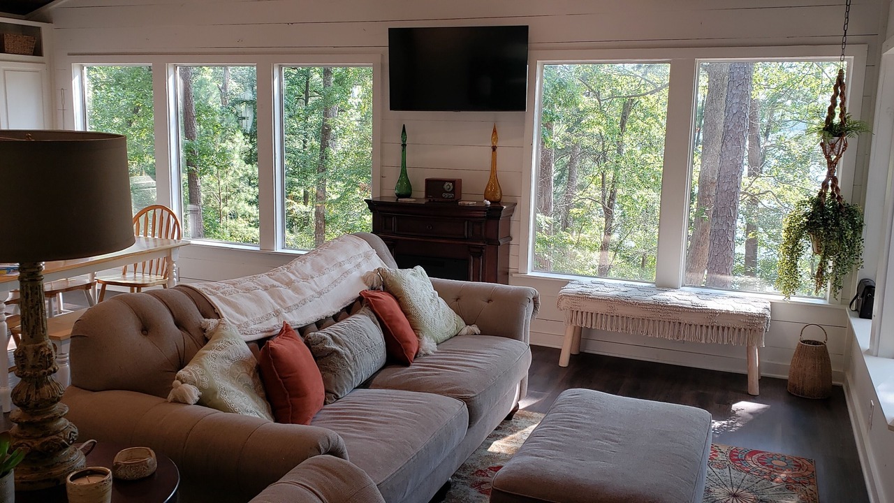 Photo of Livingroom in Avinger