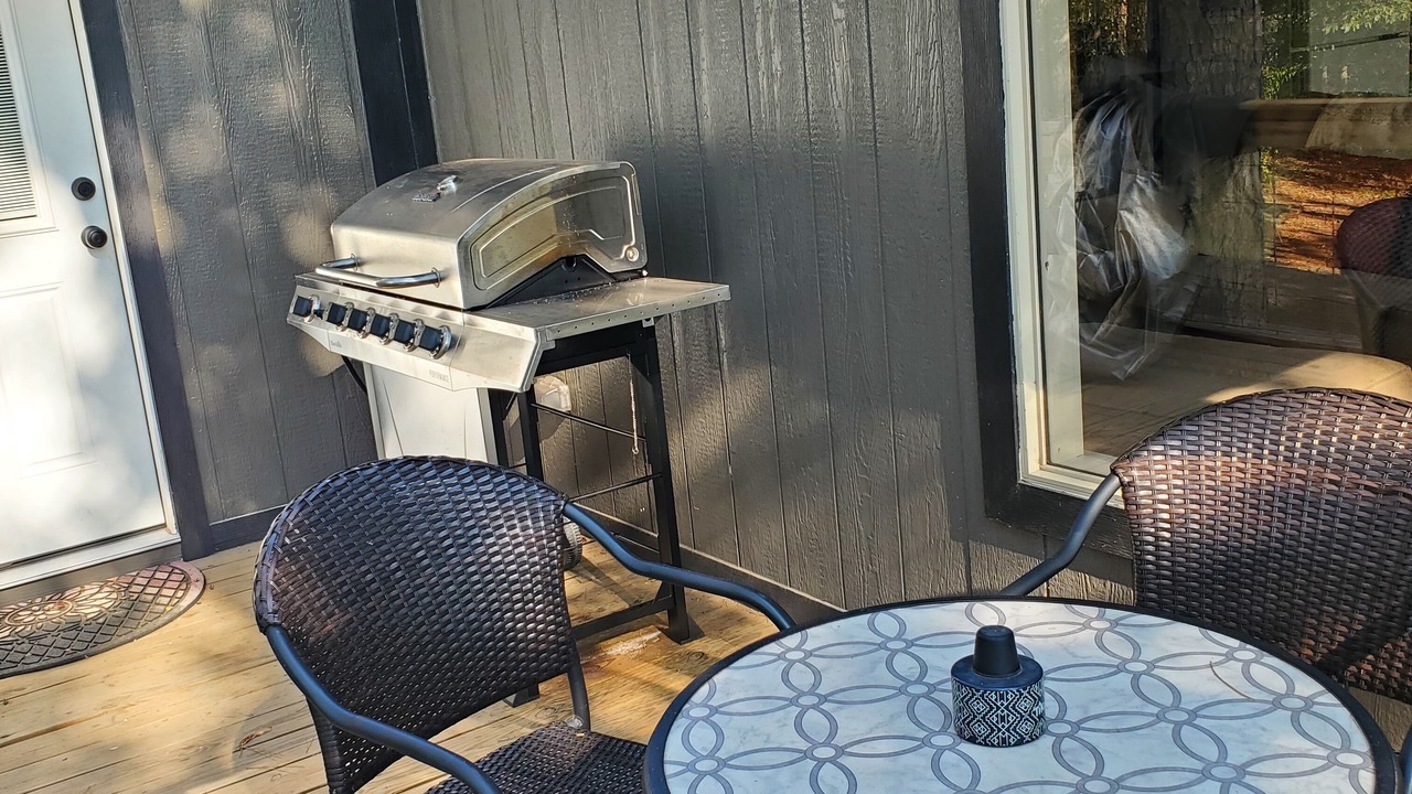 Photo of Outdoor in Avinger
