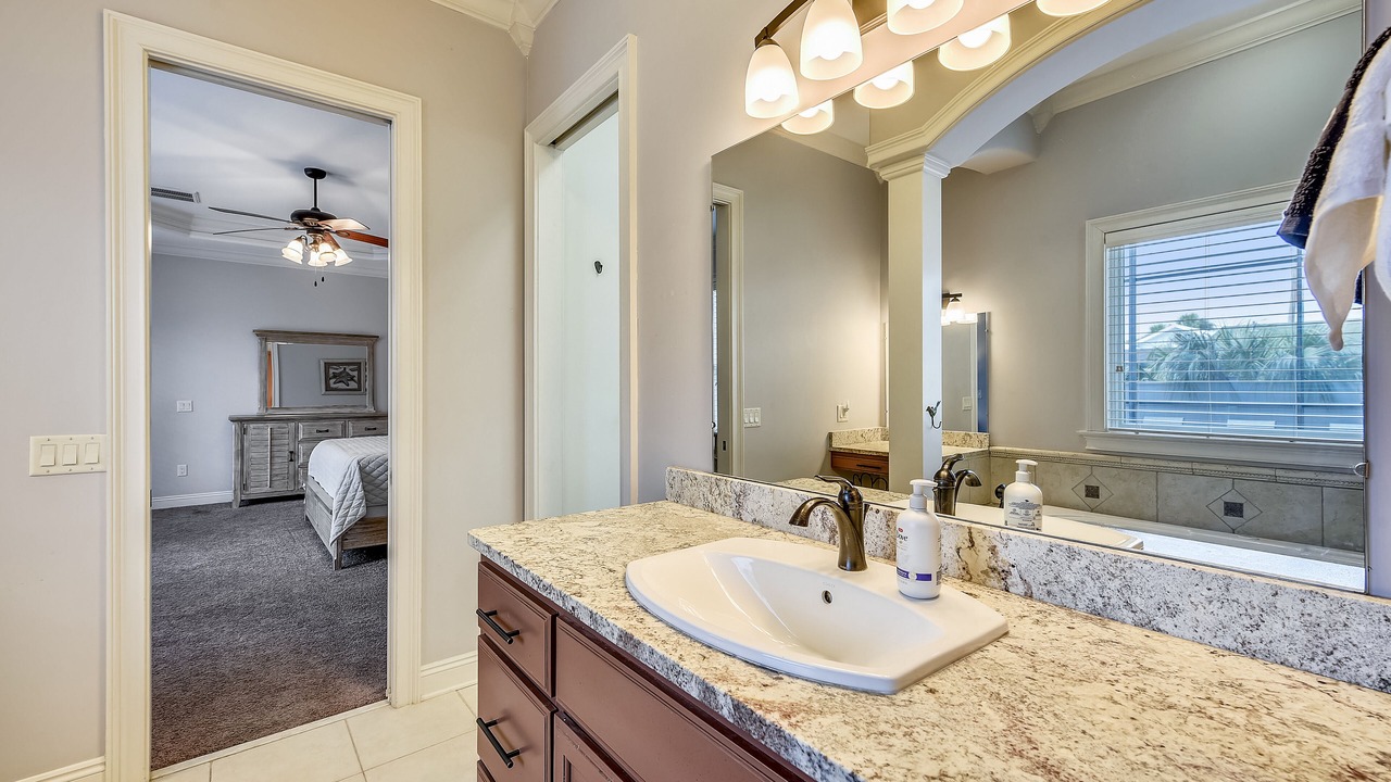 Photo of Bathroom in Bid-a-wee Beach