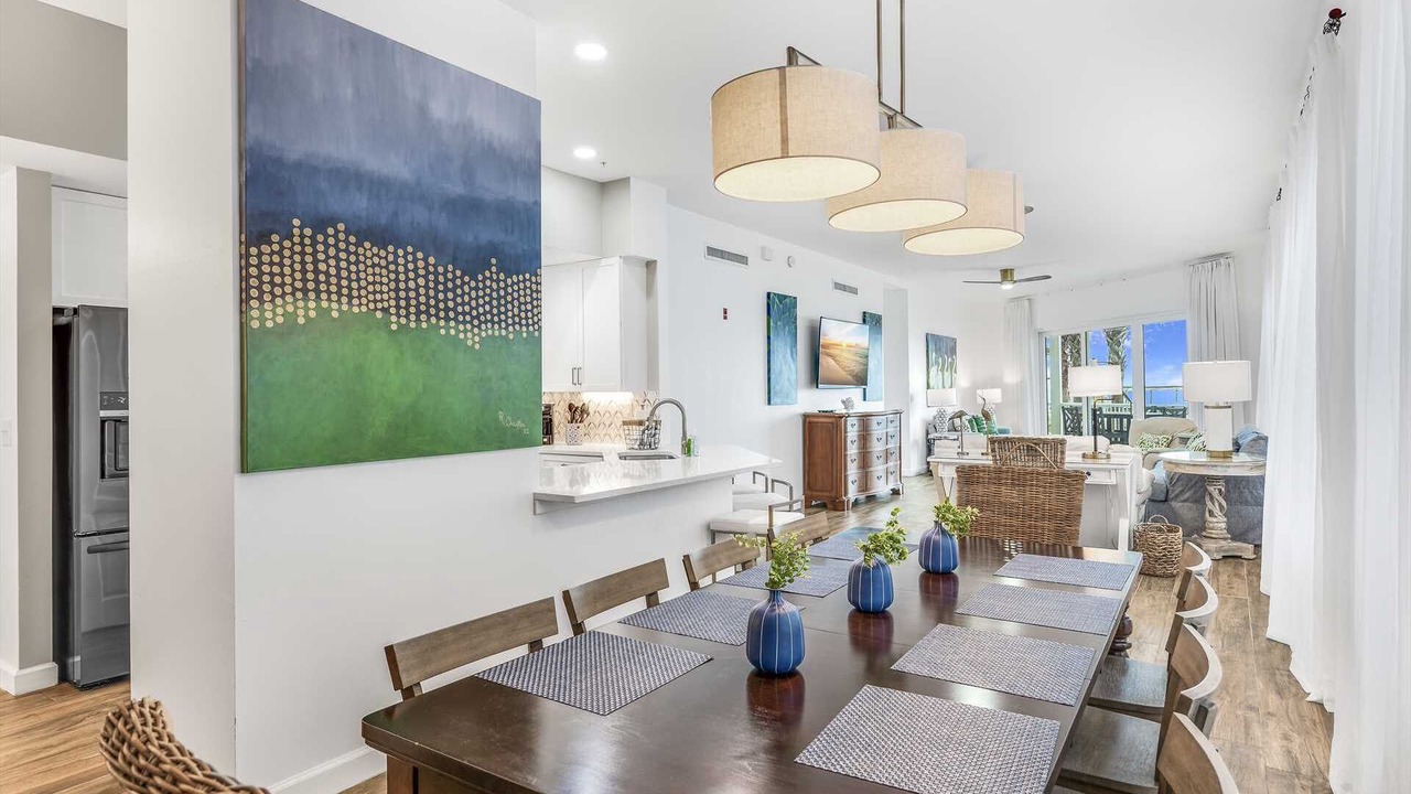 Photo of Livingroom in Avalon Beach Estates