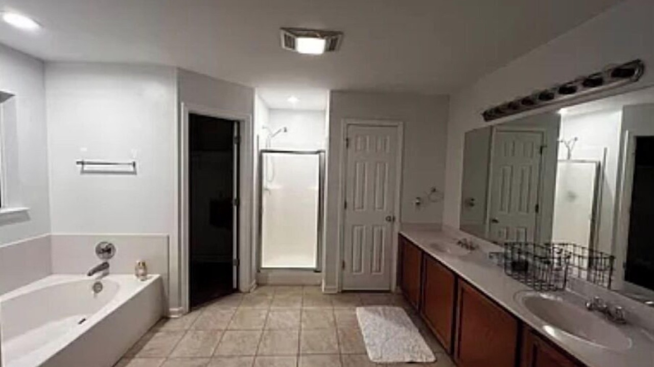 Photo of Bathroom in Burnside