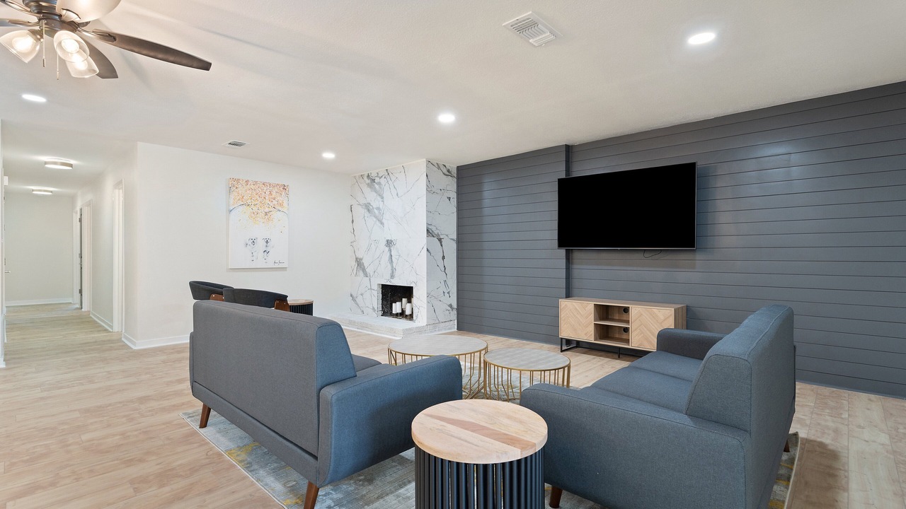 Photo of Livingroom in Pensacola