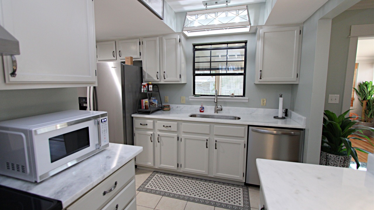 Photo of Kitchen in Foley