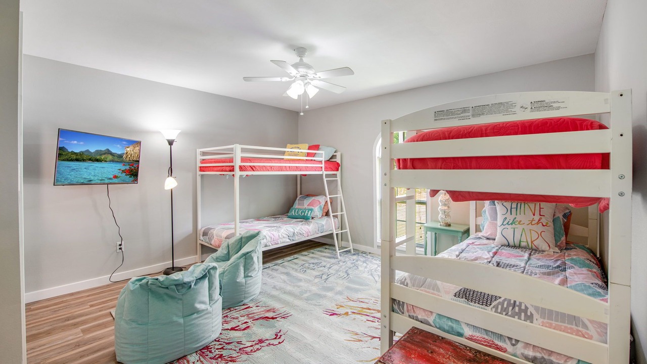 Photo of Bedroom in Mary Esther
