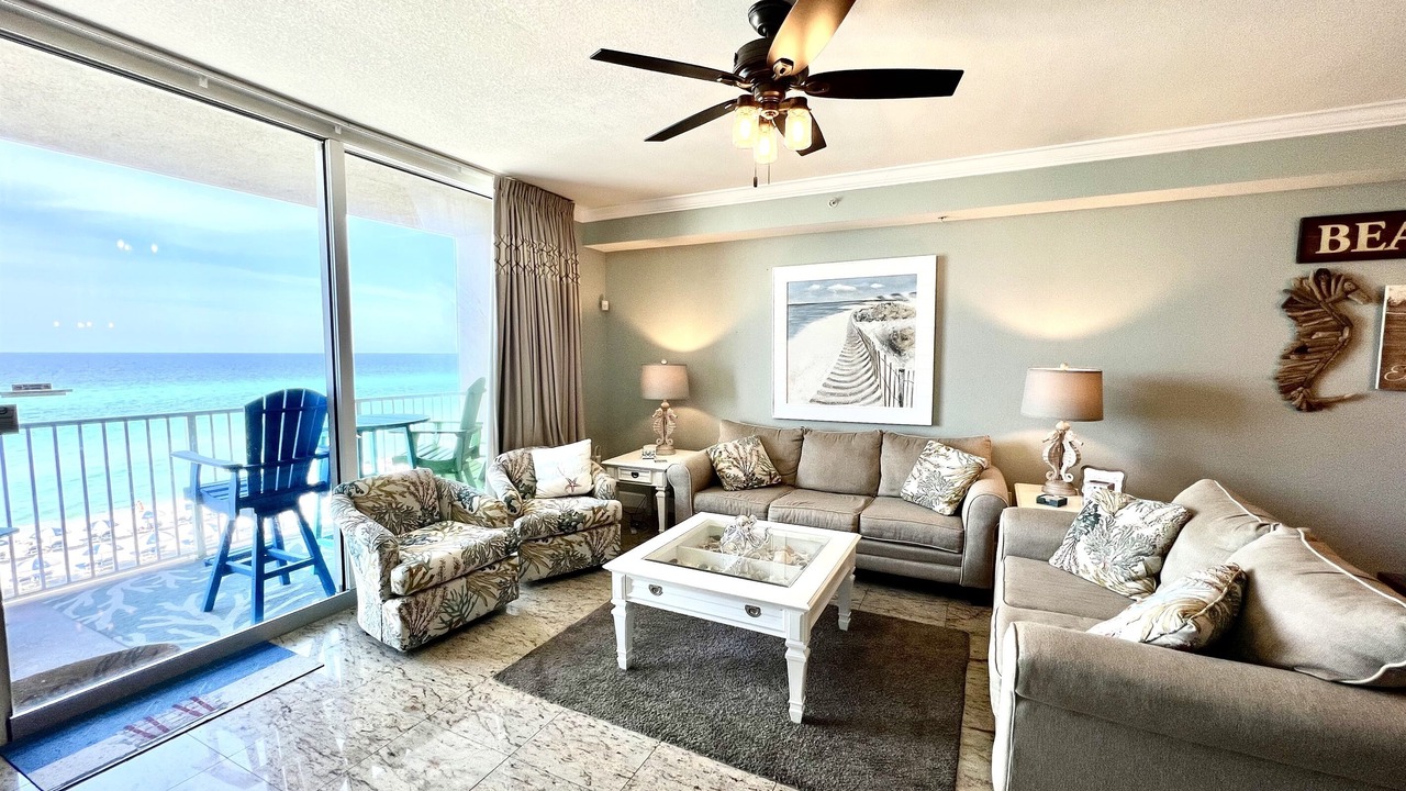 Photo of Livingroom in El Centro Beach