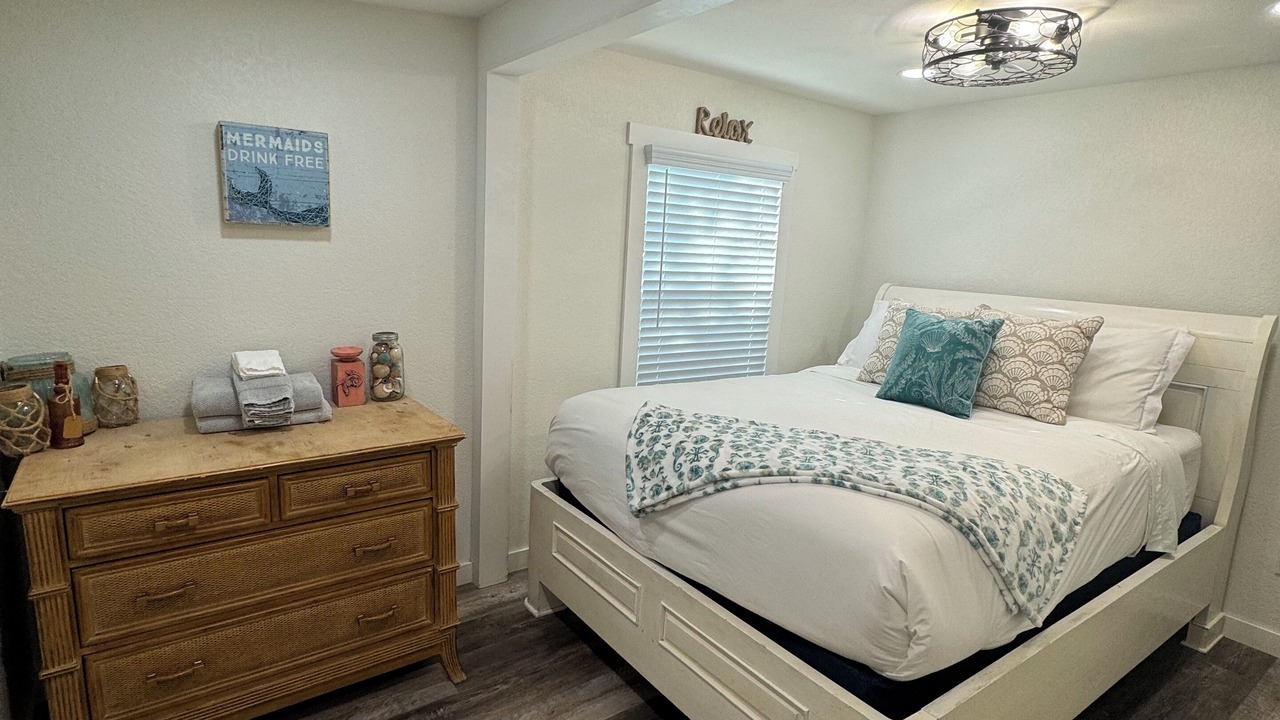 Photo of Bedroom in Innerarity Heights