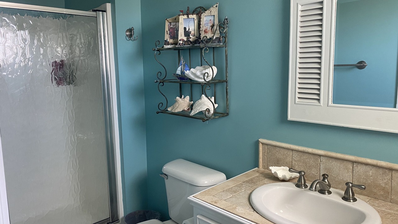 Photo of Bathroom in Cocodrie