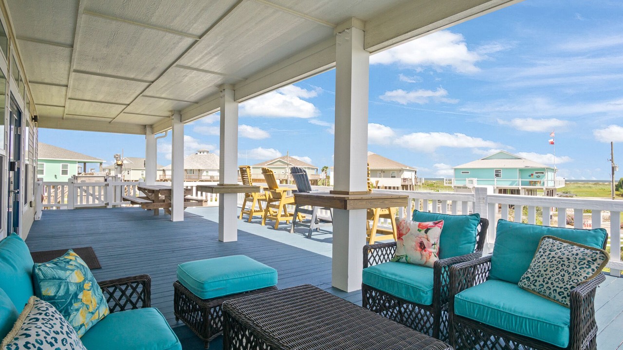 Photo of Patio Balcony in Crystal Beach