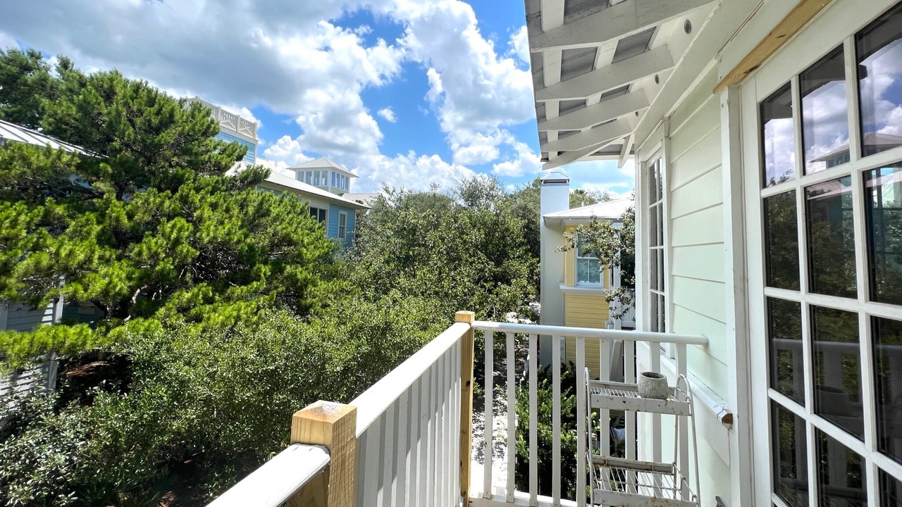 Photo of Patio Balcony in Seaside