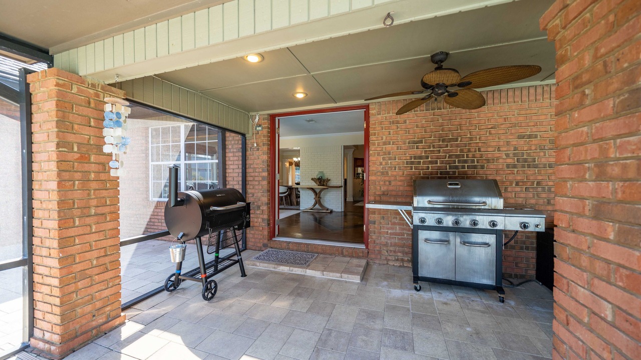 Photo of Patio Balcony in Lynn Haven