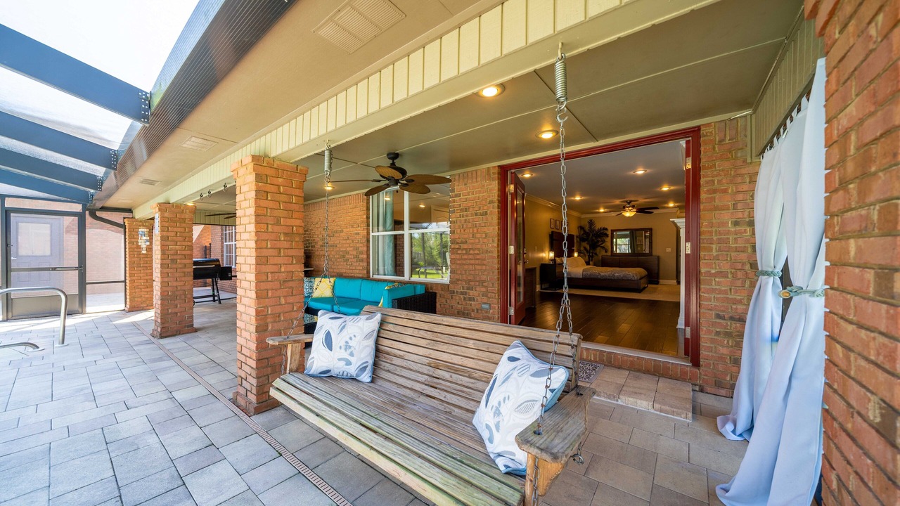 Photo of Patio Balcony in Lynn Haven
