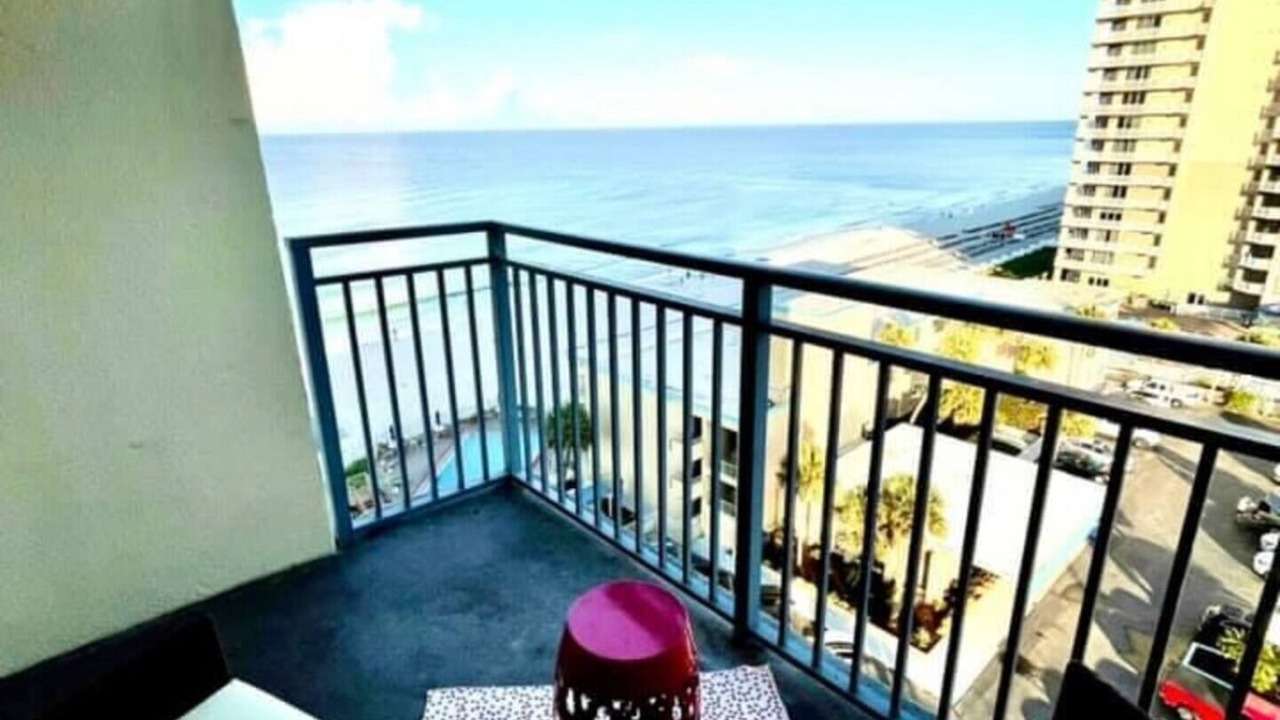 Photo of Patio Balcony in El Centro Beach